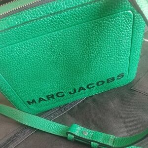 Marc Jacobs The Box Bag 23